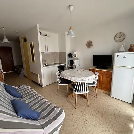 T1 A Avec Balcon, Animaux Admis - Fr-1-503-76 Apartment